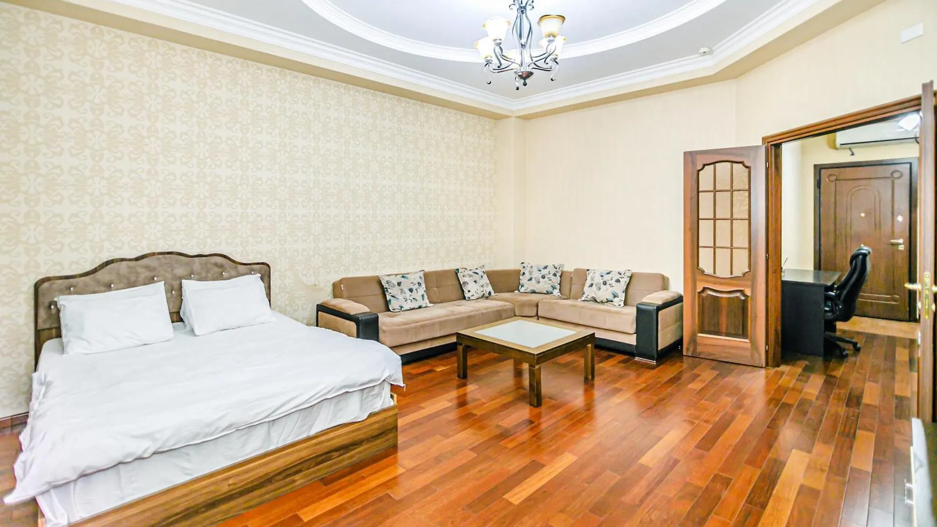 Vip Apartment Panamera Baku