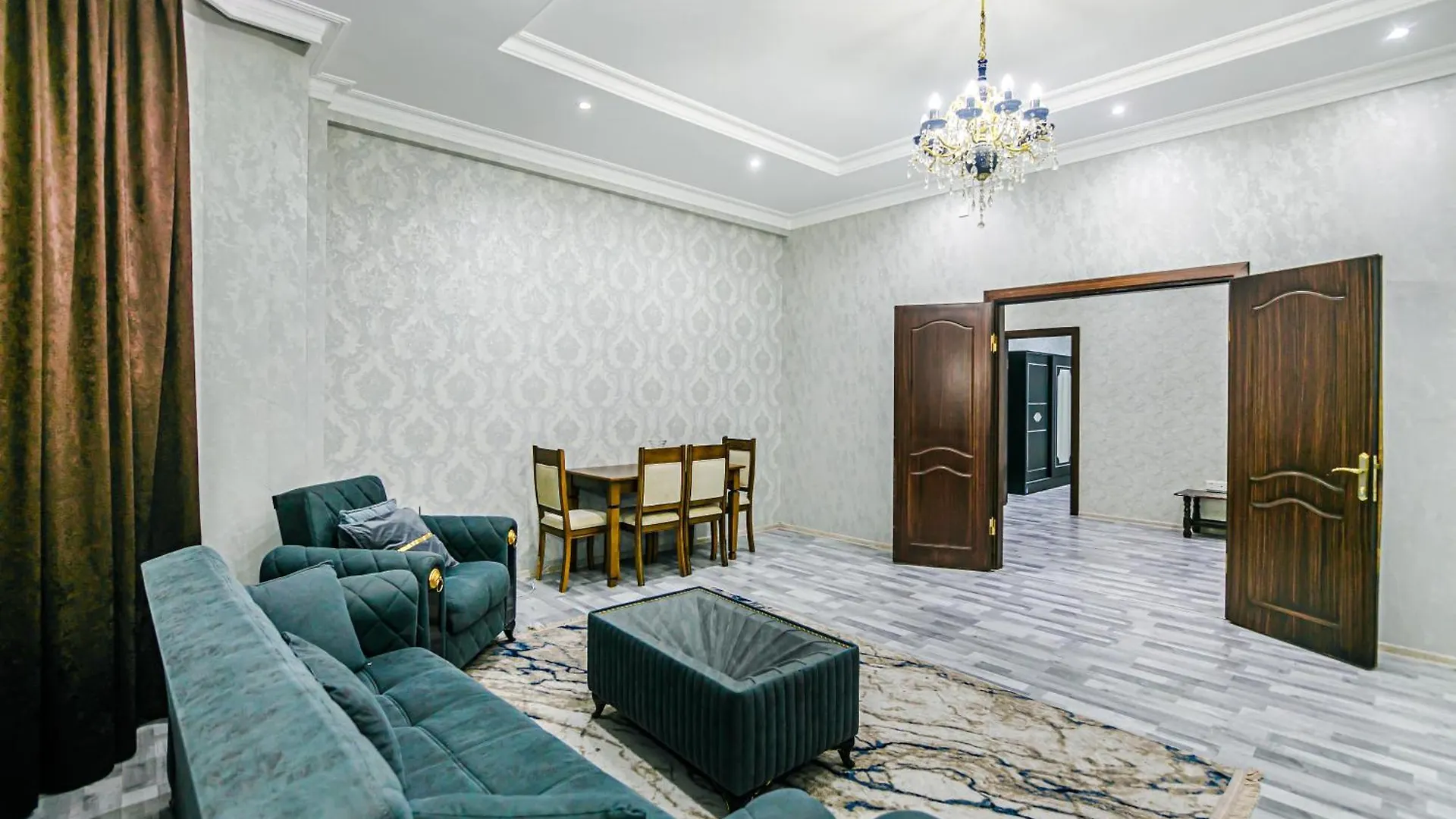 Vip Apartment Panamera Baku 0*,